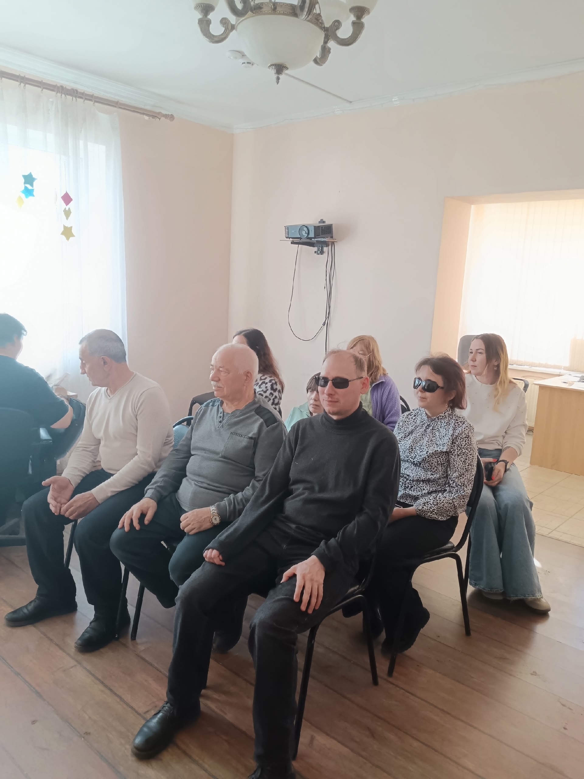 ВОС провело познавательное мероприятие ко Дню смеха.
